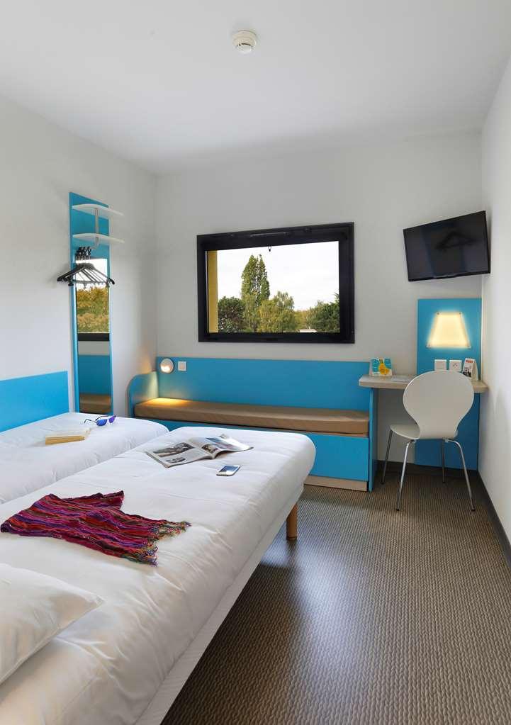 First Inn Hotel Blois Room photo